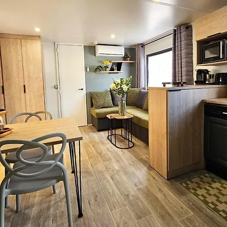 Mobile-home Au Coeur Des Landes Сasa de vacaciones